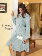 ⁦Winter women’s Robe⁩ - الصورة ⁦3⁩